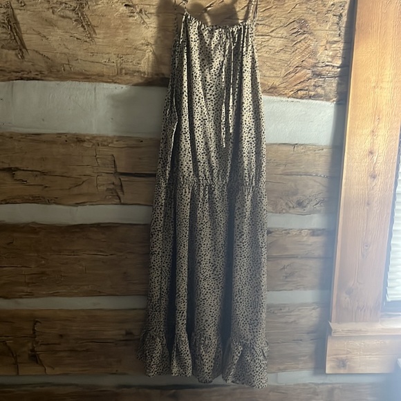 Shein Large Tan with Black Dress - Picture 2 of 2